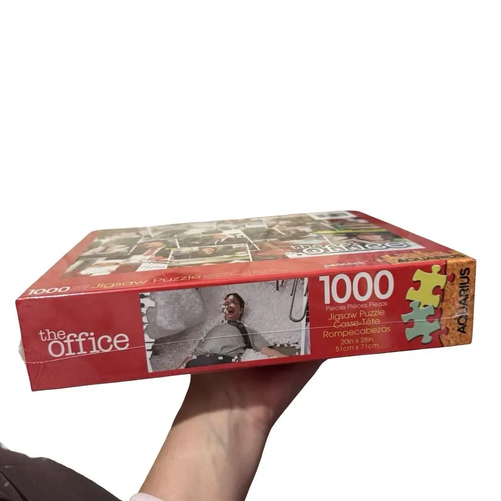 The Office Christmas 1000 Piece Jigsaw Puzzle New Sealed Peacock Aquarius Nib